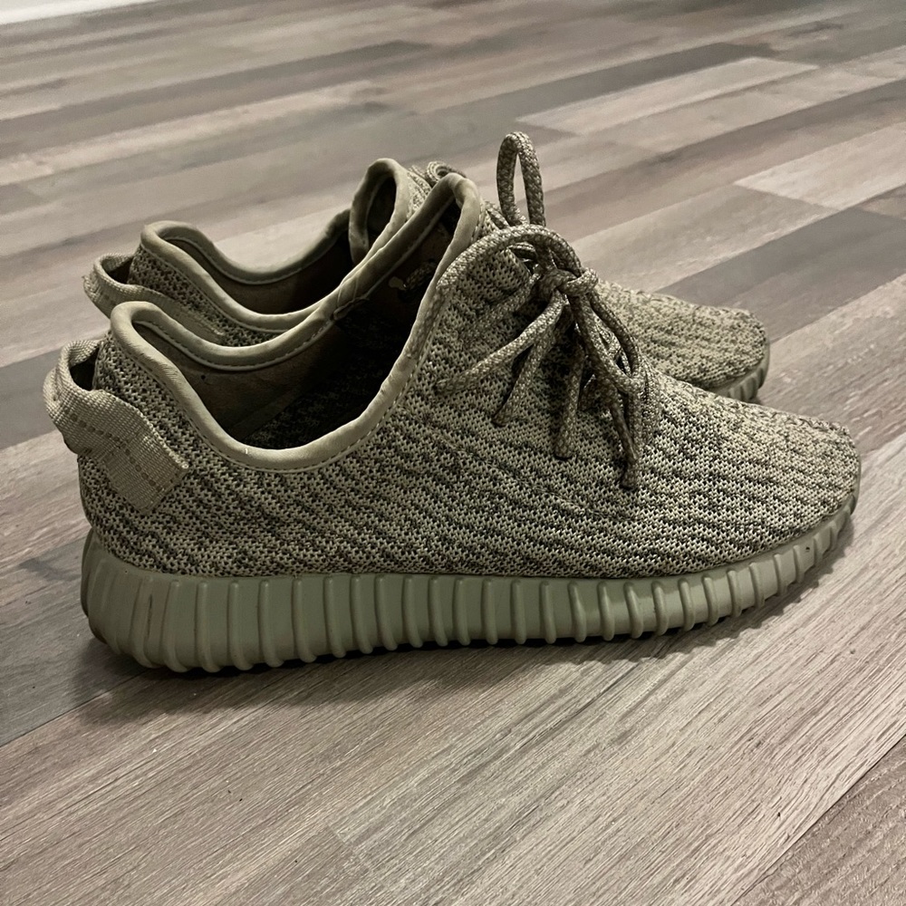 Adidas Yeezy boost 250 moonrock size 9